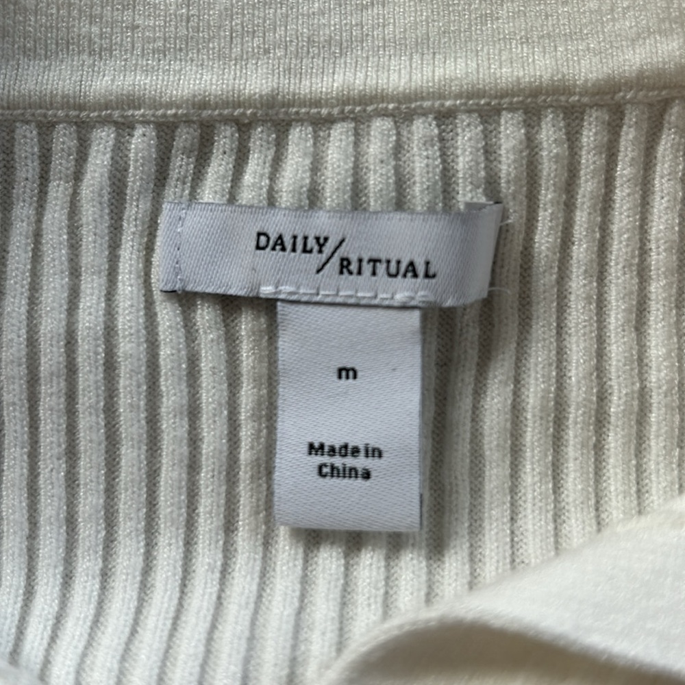 Daily Ritual Top - Picture 7 of 8